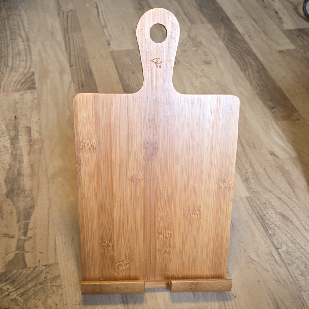 Presidents Choice Wooden Cookbook Stand